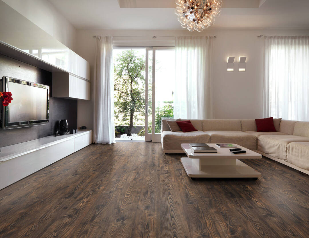 2053 – MOLDAVIA CHESTNUT