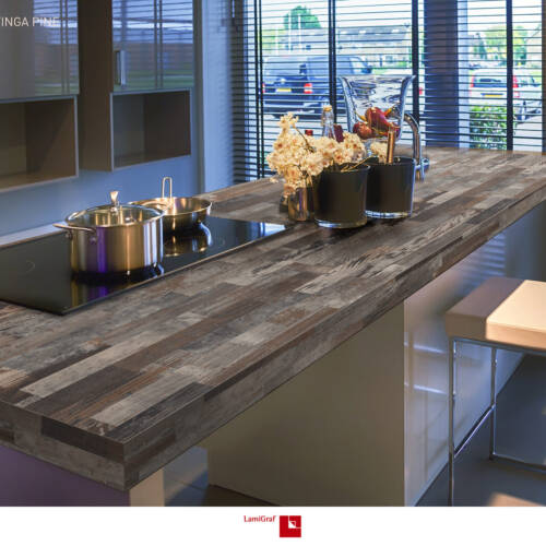 2109 – ARATINGA PINE